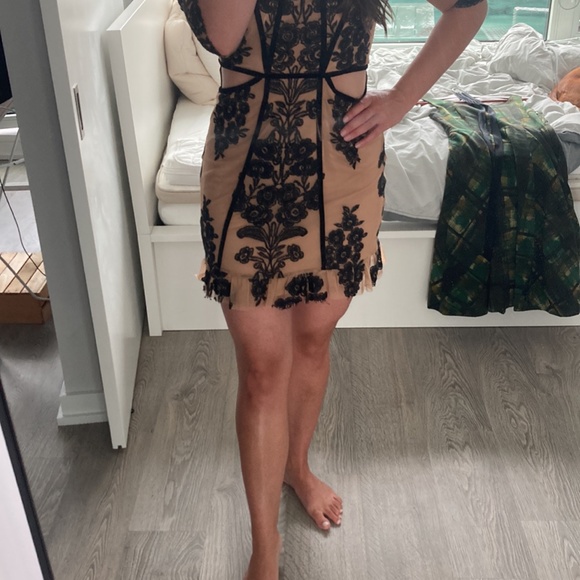 Temecula Fall Mini Dress - Picture 7 of 12